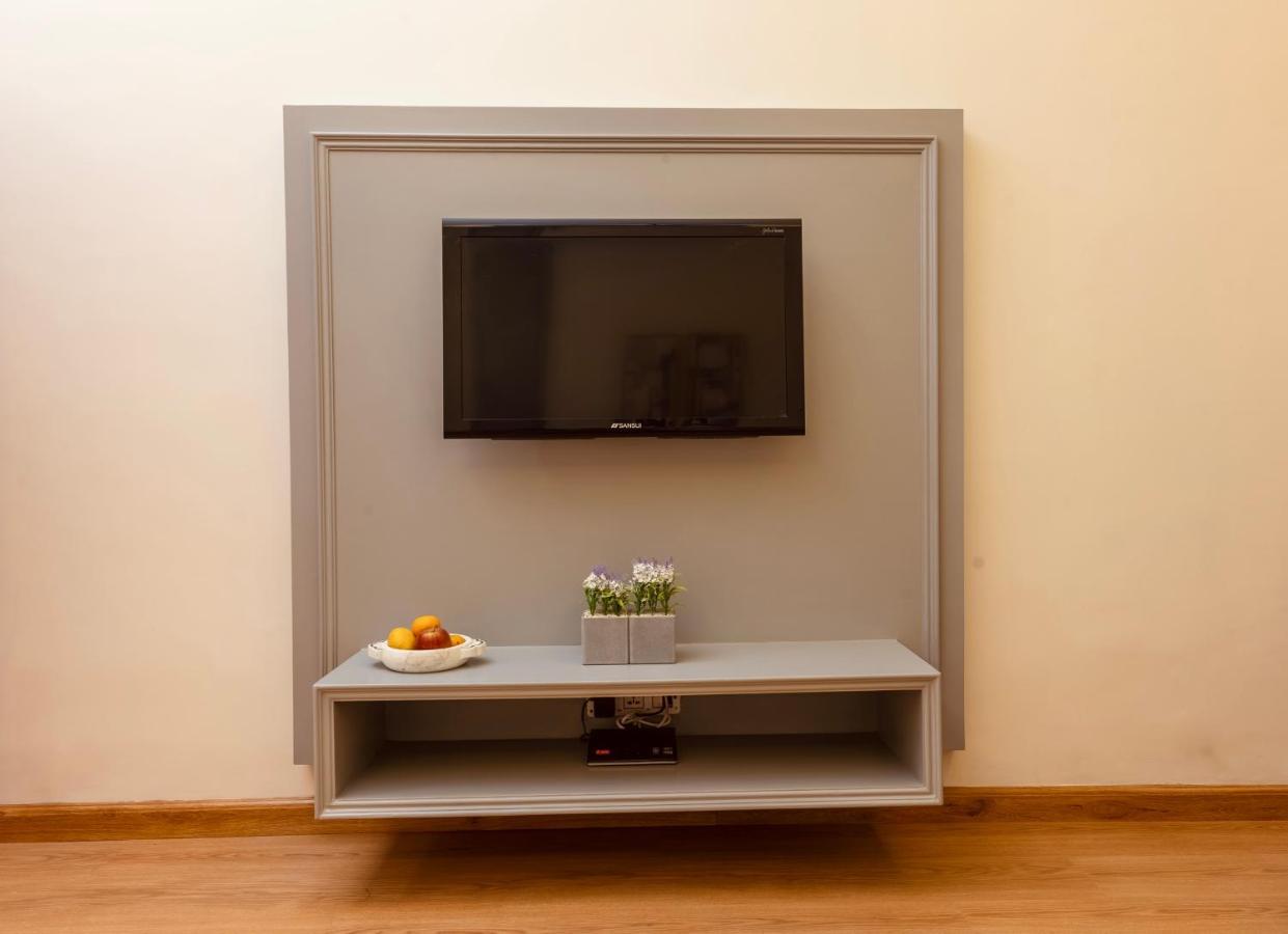 Silver Leaf Apartments Amritsar Ngoại thất bức ảnh